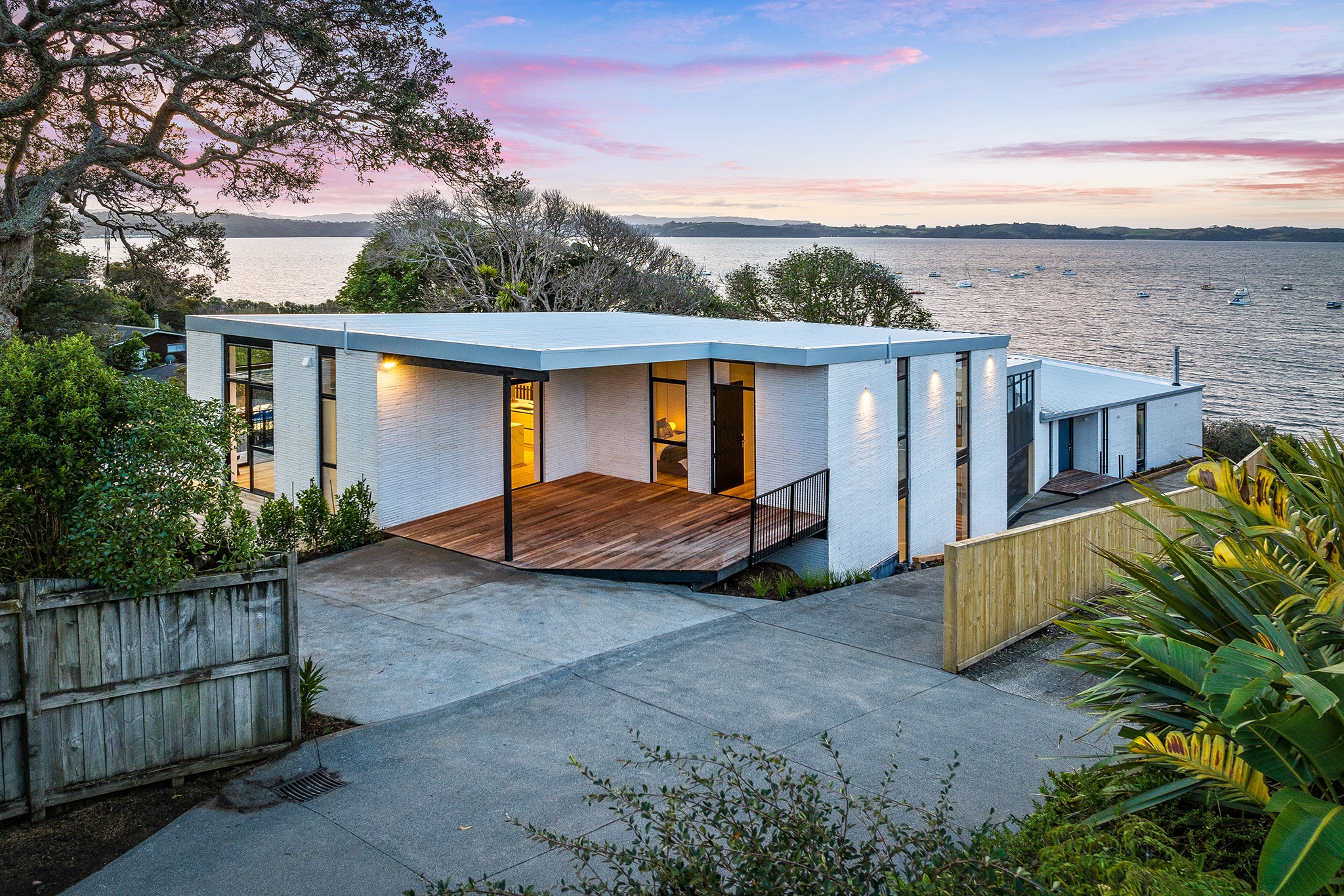 Algies Bay project with Switch Lighting
